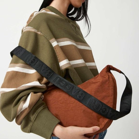 NWT Baggu Crescent Bag Medium - Brown - Picture 9 of 10